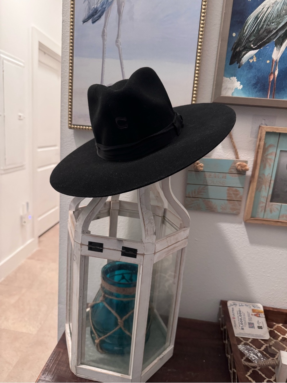 Charlie Horse Highway Wide-Brim Black Fedora Hat for Women